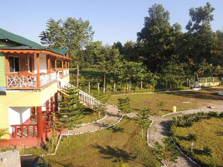 Kadambini Resort 拉塔古里 外观 照片
